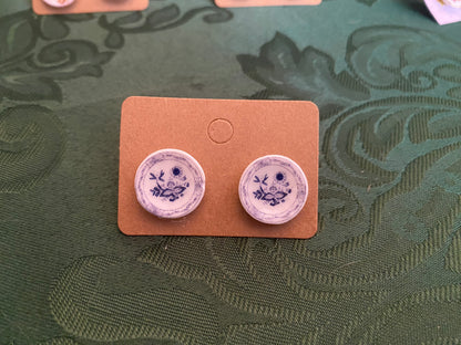 Fancy Dish Stud Earrings