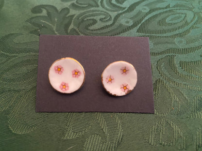 Fancy Dish Stud Earrings