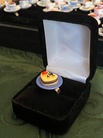 Fancy Tea Cup Ring